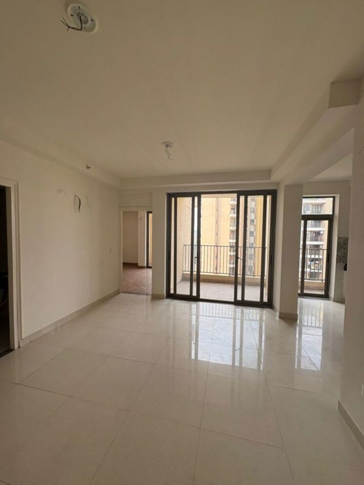 Room, omaxe-r2 3.5 Bedroom 1775 Sq.Ft. Apartment In Gomti Nagar Lucknow 9924830