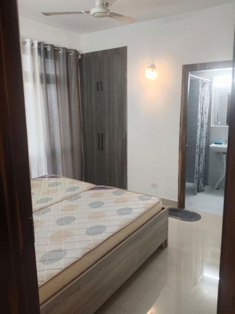 Bedroom, suncity-avenue-76 2 Bedroom 635 Sq.Ft. Apartment In Sector 76 Gurgaon 9924833