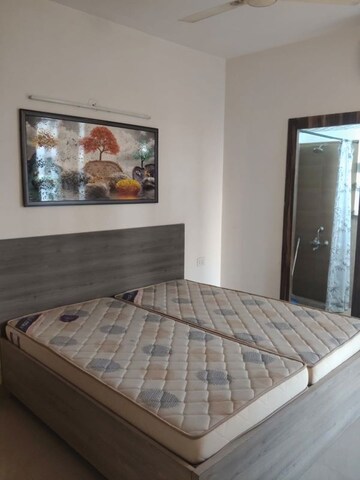 2 BHK Apartment For Rent in Suncity Avenue 76, Sector 76