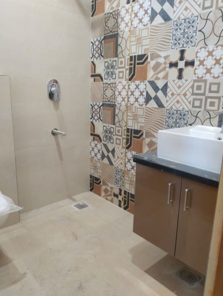 Bathroom, m3m-latitude 4 Bedroom 2955 Sq.Ft. Apartment In Sector 65 Gurgaon 9924852