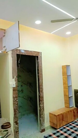 Furnished Amenities in 3 BHK Builder Floor at Shalimar Garden Extension I – for Sale