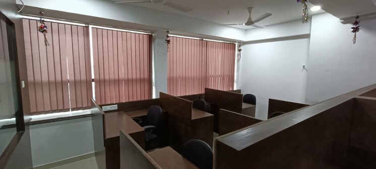 Team Area, ellis bridge Commercial Office Space 1200 Sq.Ft. In Ellis Bridge Ahmedabad 9924846