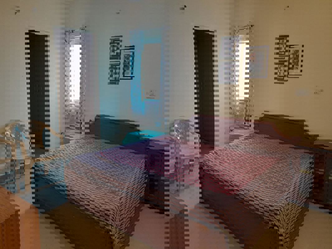 2 BHK + Study Room 1200 Sq.Ft. Apartment in Alaknanda Apartment Gomti Nagar