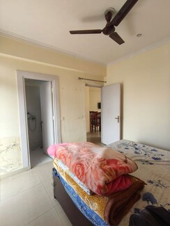 2 BHK + Pooja Room Apartment For Rent in Gaurs Valerio