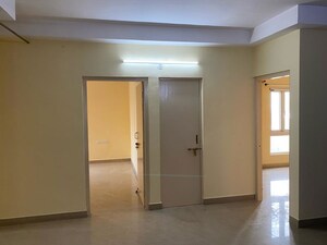 Room in 2.5 BHK Apartment at UPAVP Ganga Yamuna And Hindon Enclave, Pratap Vihar – for Rent