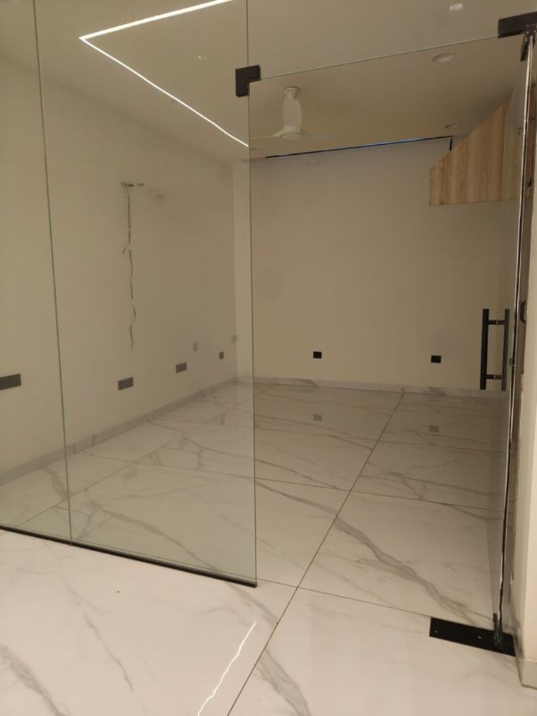 Room, aerocity 6+ Bedroom 4000 Sq.Ft. Independent House In Aerocity Mohali 9924909