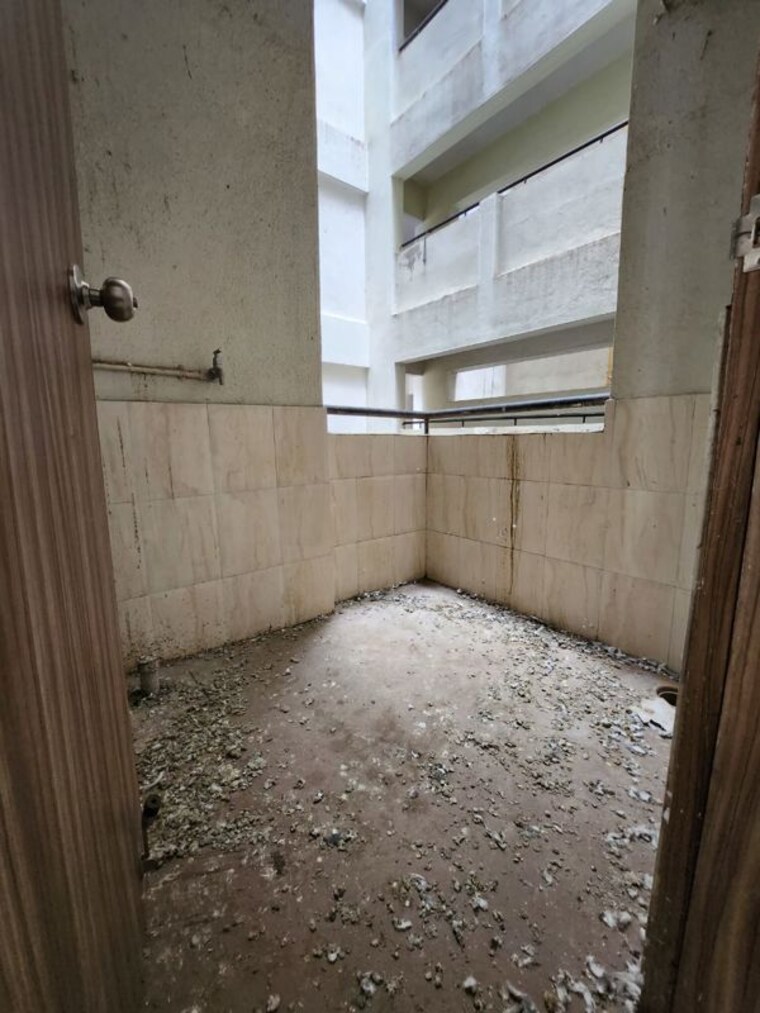 Bathroom, majestique-landmark-miami 2 Bedroom 850 Sq.Ft. Apartment In Dhayari Pune 9924777