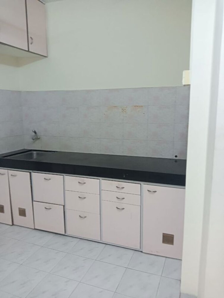 Kitchen, karve nagar 1 Bedroom 600 Sq.Ft. Apartment In Karve Nagar Pune 9924925