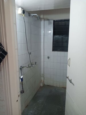 Bathroom in 1 BHK Apartment at Karve Nagar – for Rent
