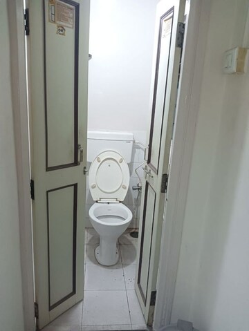 Master Bedroom in 1 BHK Apartment at Karve Nagar – for Rent