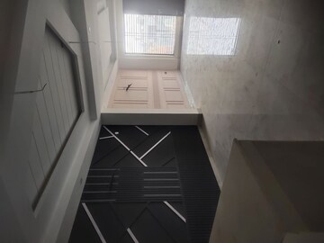 Building Lobby in 3 BHK Builder Floor at Sector 7 – for Rent