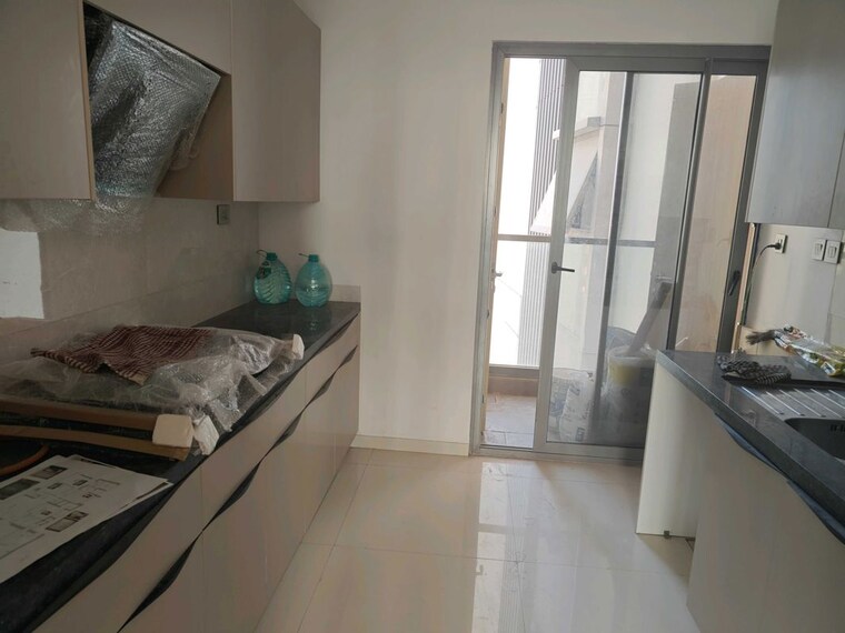 Kitchen, rustomjee-crown 4 Bedroom 2550 Sq.Ft. Apartment In Prabhadevi Mumbai 9924915