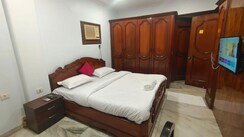 5 BHK Penthouse For Sale in Nidhivan Apartments