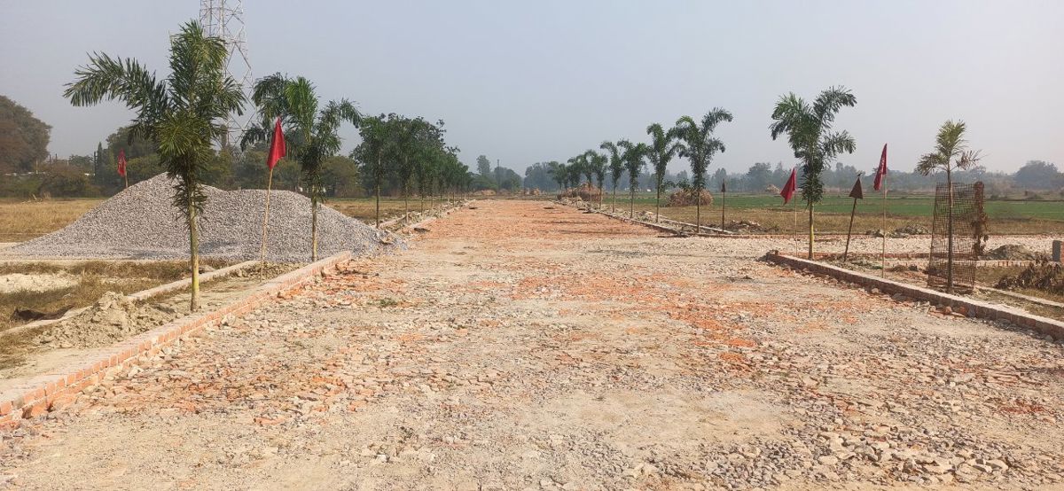 Plot For Sale in Samesee