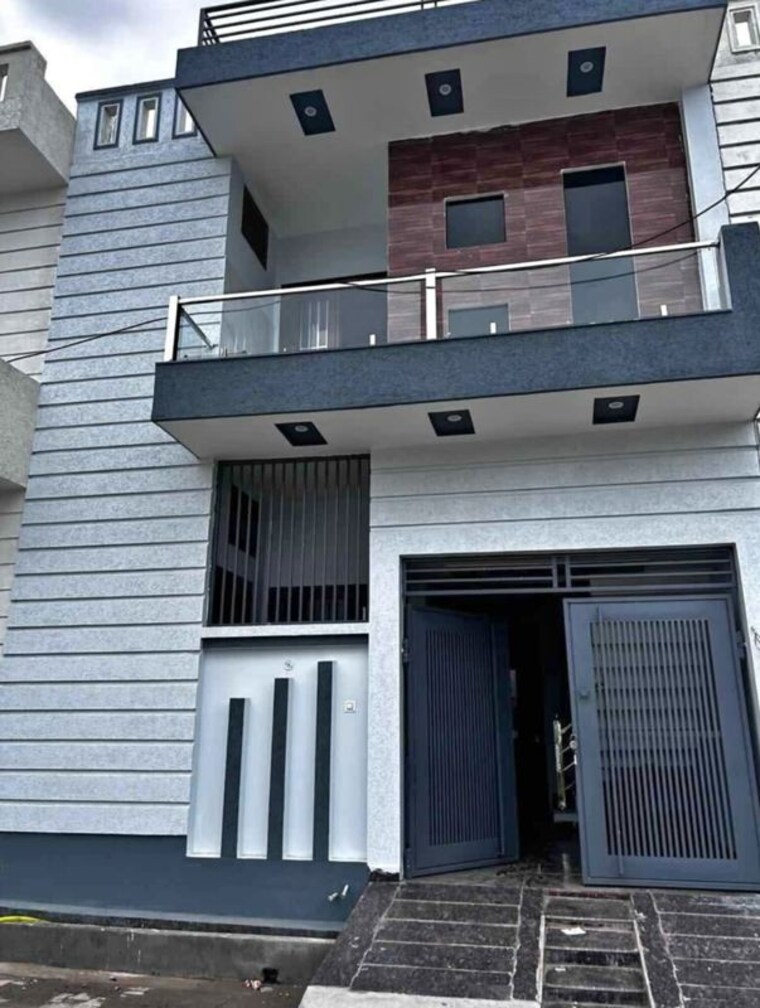 Nearby, saraswati-enclave-noida  450 Sq.Ft. Plot In Sector 143 Noida 9924745