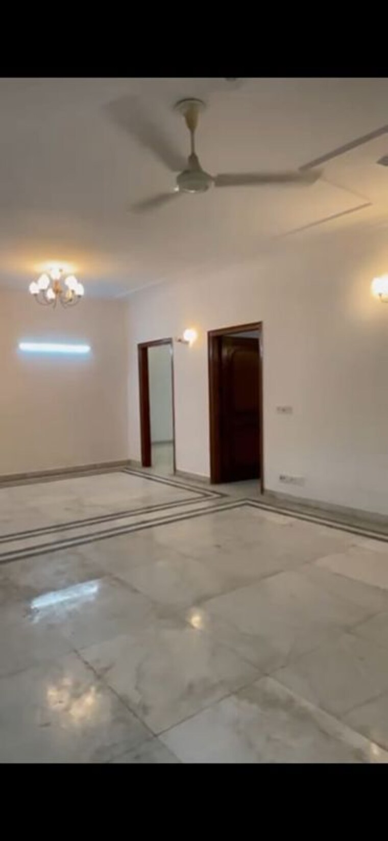 Floor Plan, pamposh enclave Commercial Office Space 3000 Sq.Ft. In Pamposh Enclave Delhi 9924962