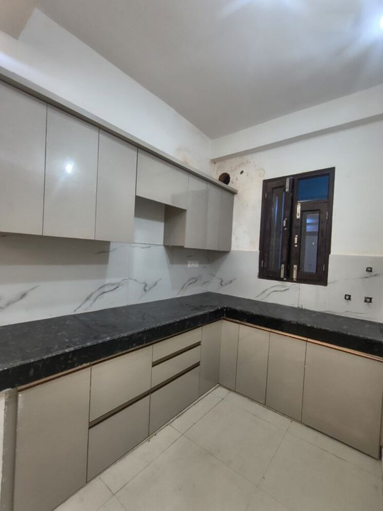 Kitchen, green-home 4 Bedroom 1700 Sq.Ft. Builder Floor In Sector 73 Noida 9924982