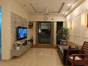 Living Room in 2 BHK Apartment at Shapoorji Pallonji BKC 28, Bandra East – for Rent