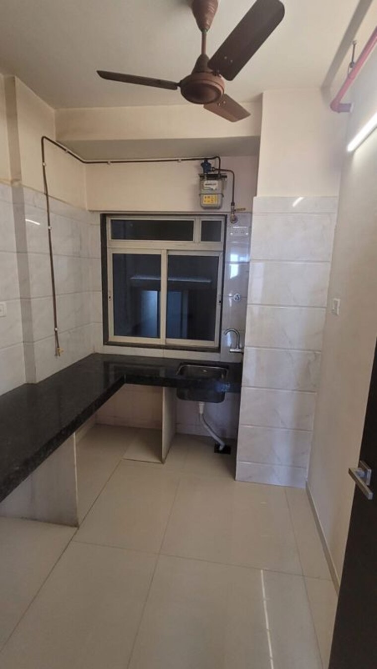 Kitchen, shapoorji-pallonji-bkc-28 2 Bedroom 640 Sq.Ft. Apartment In Bandra East Mumbai 9924975