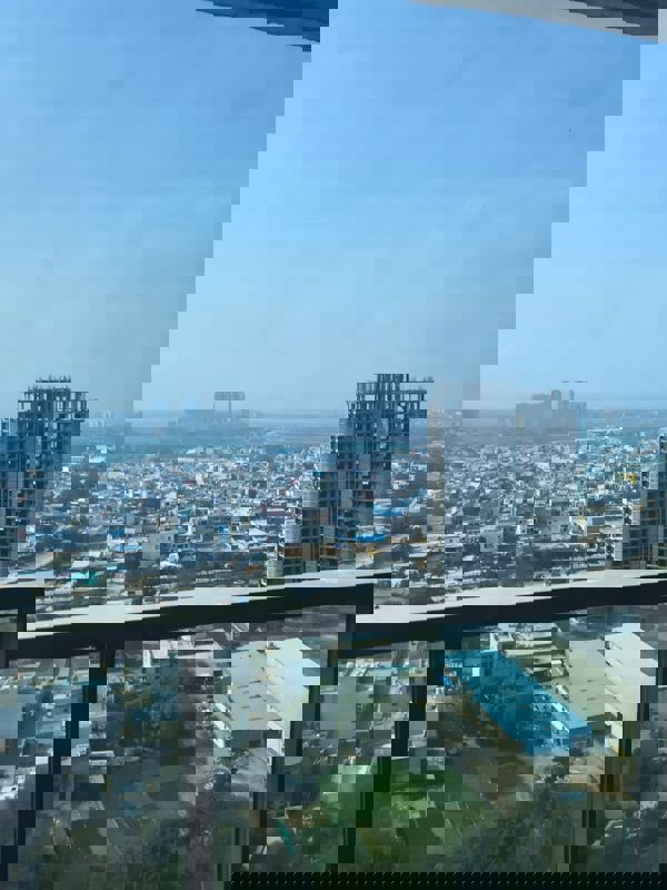 3.5 BHK + Study Room 2100 Sq.Ft. Apartment in Paras Dews