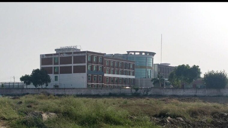 Nearby, eureka-diya-green-city 2.5 Bedroom 1428 Sq.Ft. Apartment In Raj Nagar Extension Ghaziabad 9920995