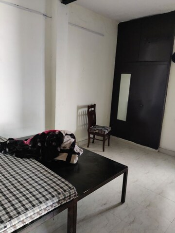 Room in 2 BHK Independent House at Mansarovar – for Rent