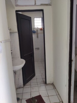 Bathroom in 2 BHK Independent House at Mansarovar – for Rent