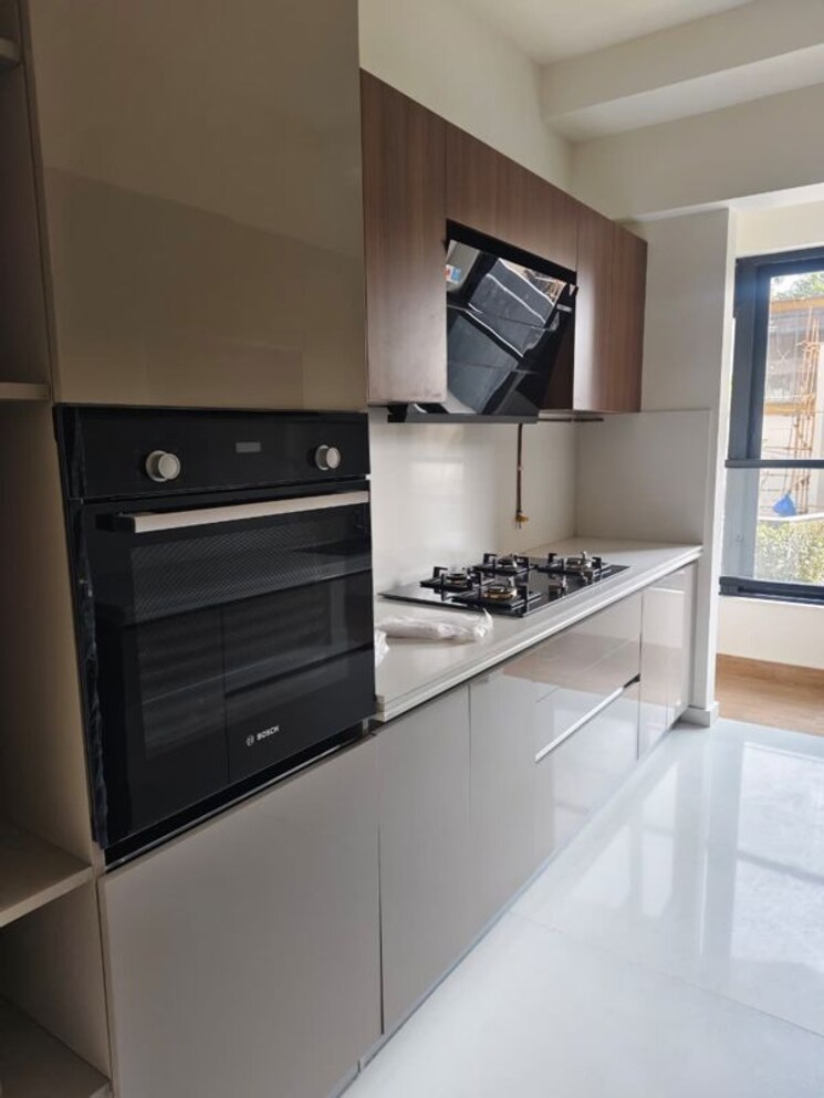 Kitchen, shapoorji-pallonji-bkc-28 2 Bedroom 640 Sq.Ft. Apartment In Bandra East Mumbai 9925013