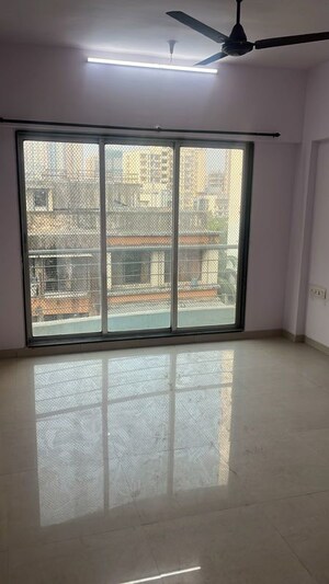 Room in 2 BHK Apartment at Gurukrupa Sunil Apartments, Goregaon West – for Rent