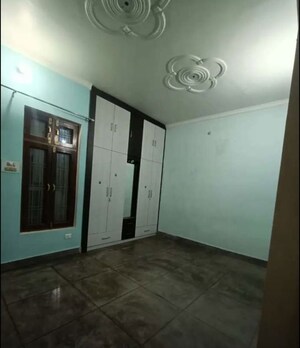 Room in 2 BHK Builder Floor at Indira Nagar – for Rent