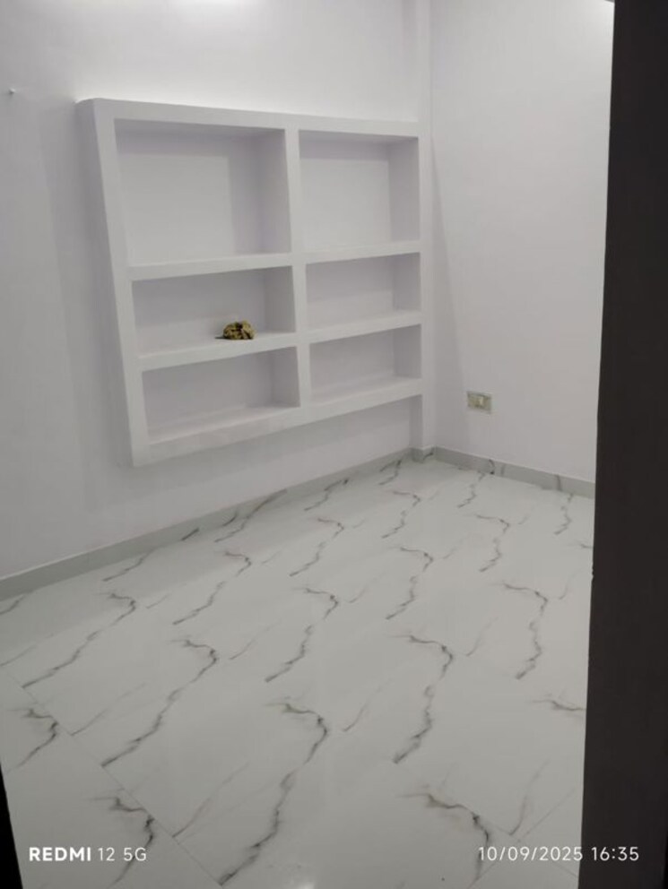 Room, indira nagar 2 Bedroom 800 Sq.Ft. Builder Floor In Indira Nagar Lucknow 9925027