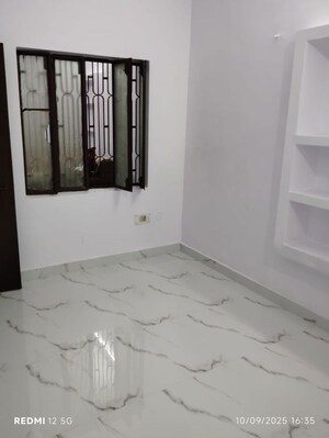 Room in 2 BHK Builder Floor at Indira Nagar – for Rent