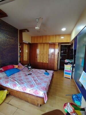 Bedroom in 2 BHK Apartment at Anmol Towers, Goregaon West – for Rent