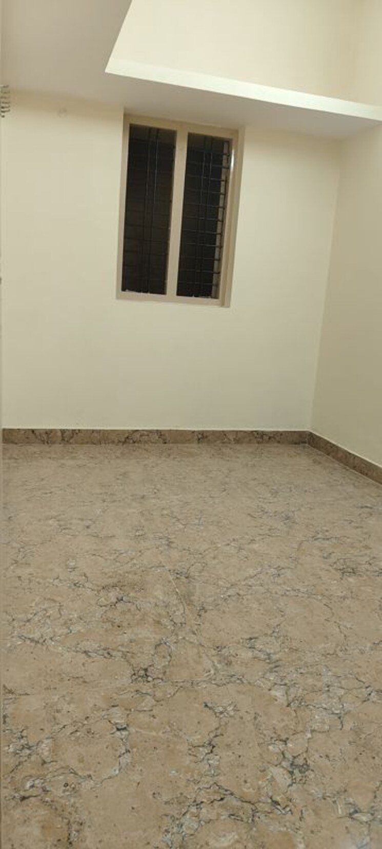 Room, jeevan bima nagar 1 Bedroom 500 Sq.Ft. Builder Floor In Jeevan Bima Nagar Bangalore 9925044