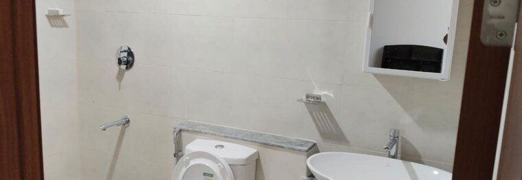 Bathroom, sobha-palm-courts 3 Bedroom 1500 Sq.Ft. Apartment In Kogilu Road Bangalore 9925049