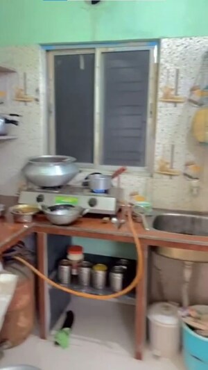 Team Area in 2 BHK Apartment at Kaikhali – for Rent