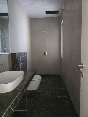 Bathroom in 3 BHK Apartment at Indiabulls Sky Forest, Lower Parel – for Sale
