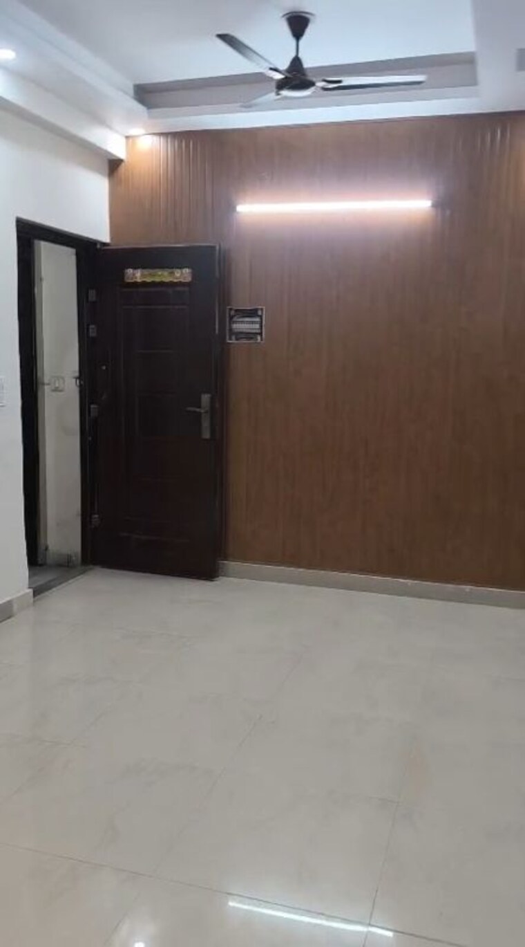 Room, shalimar garden extension ii 2 Bedroom 900 Sq.Ft. Builder Floor In Shalimar Garden Extension ii Ghaziabad 9924792