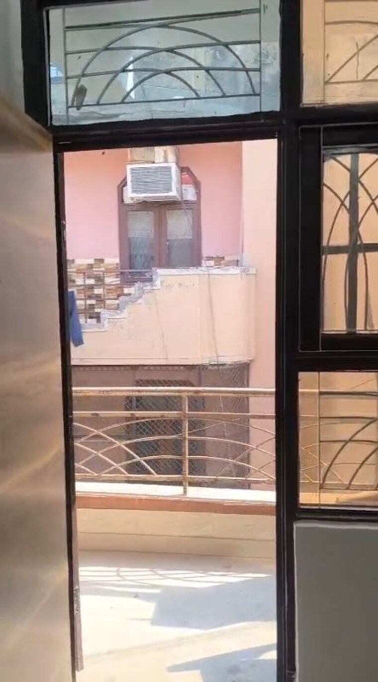 undefined, shalimar garden extension ii 2 Bedroom 900 Sq.Ft. Builder Floor In Shalimar Garden Extension ii Ghaziabad 9924792