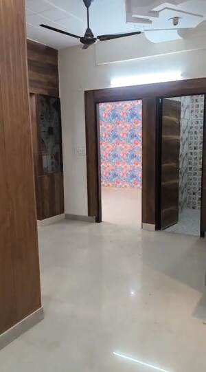 Room in 2 BHK Builder Floor at Shalimar Garden Extension ii – for Sale