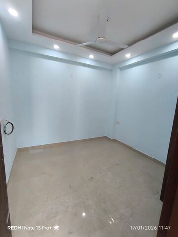 Room in 1 BHK Apartment at Saket – for Rent