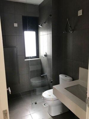 Bathroom in 3 BHK Apartment at Smart World Orchard, Sector 61 – for Sale