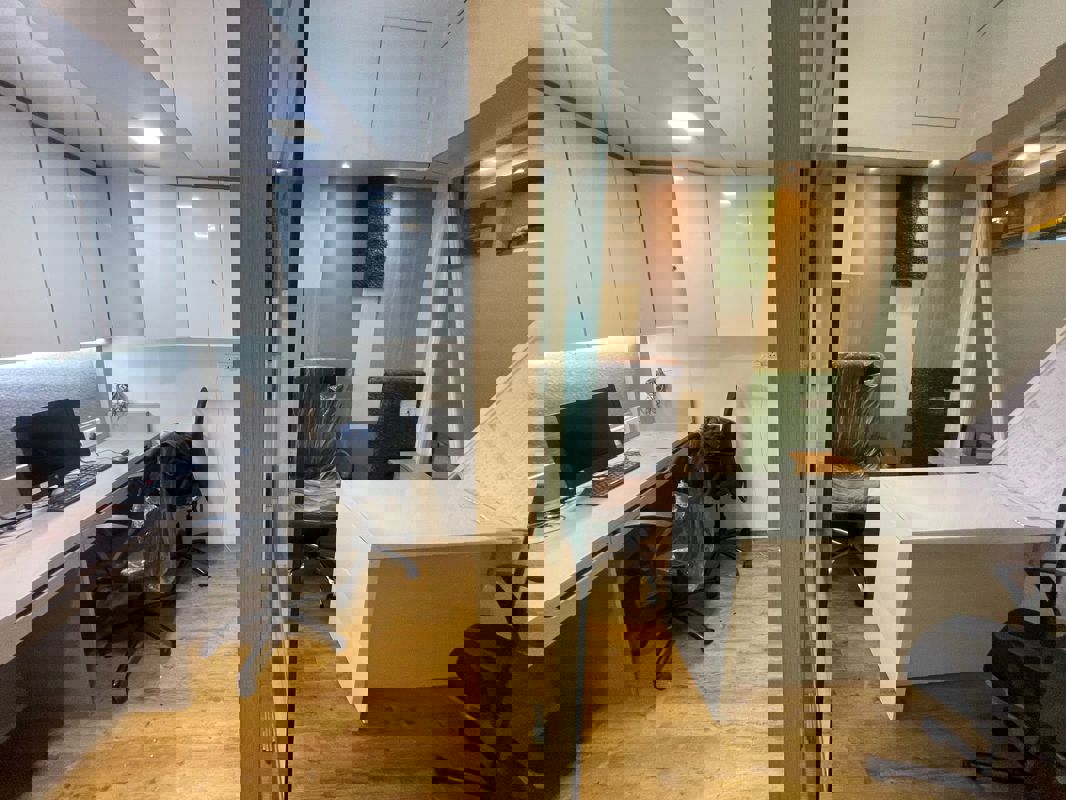 Office Space For Sale in Rustomjee Eaze Zone Mall