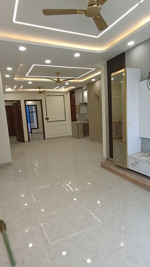 3.5 BHK Builder Floor For Sale in BPTP Parkland Pride, Sector 77