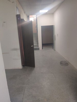  Office Space For Rent in Hauz Khas Market