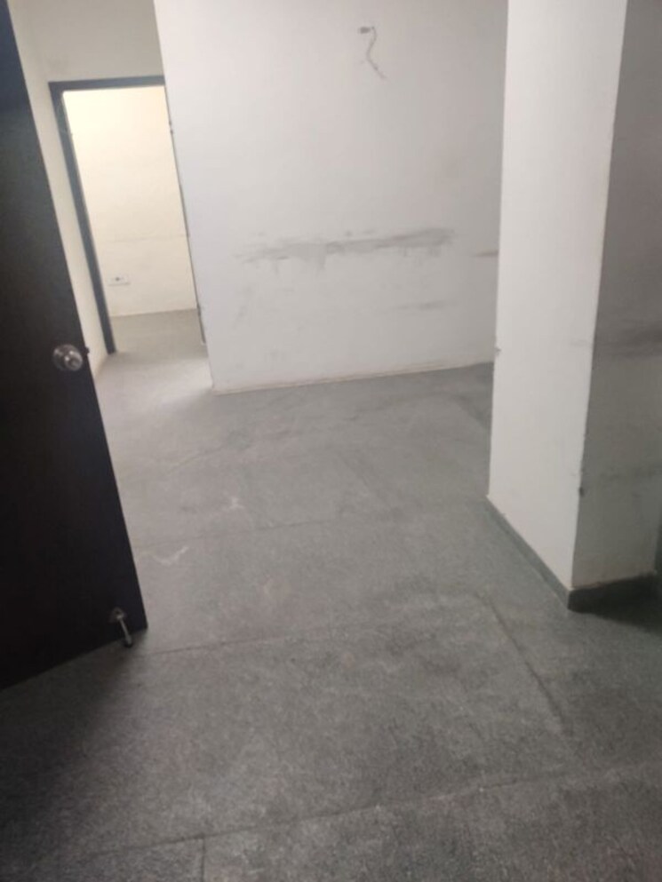 Team Area, hauz khas market Commercial Office Space 1400 Sq.Ft. In Hauz Khas Market Delhi 9925168