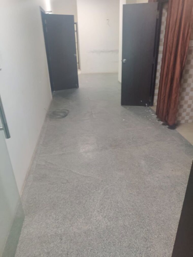 Team Area, hauz khas market Commercial Office Space 1400 Sq.Ft. In Hauz Khas Market Delhi 9925168