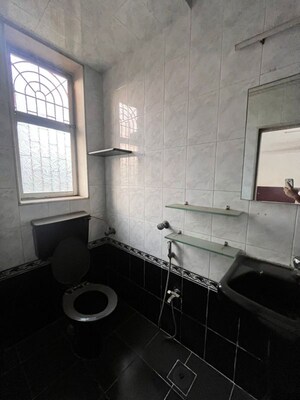 Bathroom in 2 BHK Apartment at Andheri West – for Rent