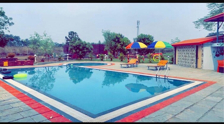 Swimming Pool, karjat 5 Bedroom 1500000 Sq.Ft. Villa In Karjat Navi Mumbai 9925191