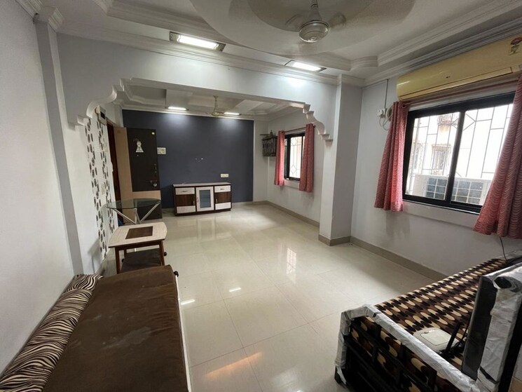 Living Room, mantri-serene 1 Bedroom 600 Sq.Ft. Apartment In Goregaon East Mumbai 9925190